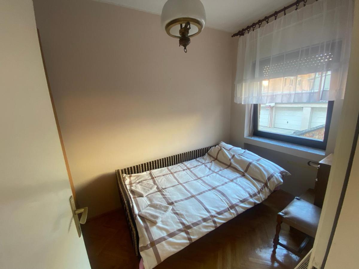 Stan Novi Sad 5G Wifi Apartman Kültér fotó